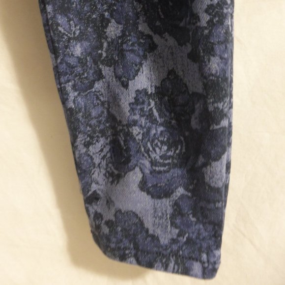 FADED GLORY, blue floral jeggings, size small, 4-6, BNWOT - Picture 8 of 14